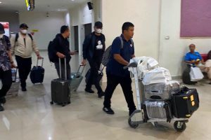 Penggeledahan 9 Jam, KPK Tinggalkan Kota Bengkulu dengan Enam Koper